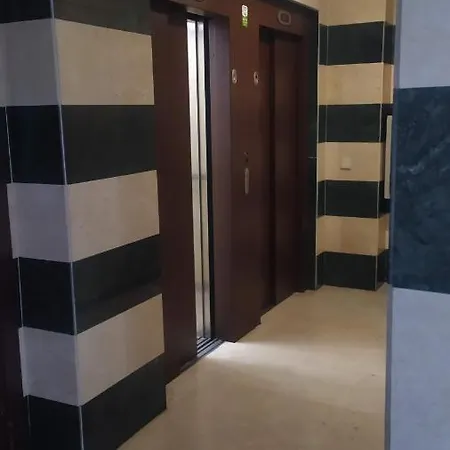 Edificio Naranjos *