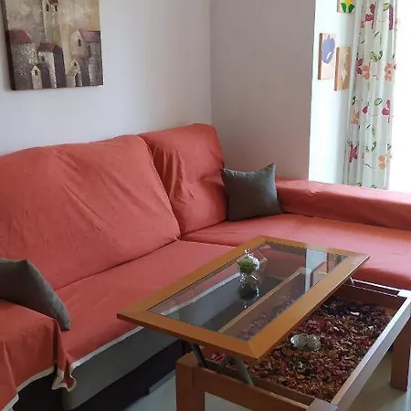 Edificio Naranjos Hotel